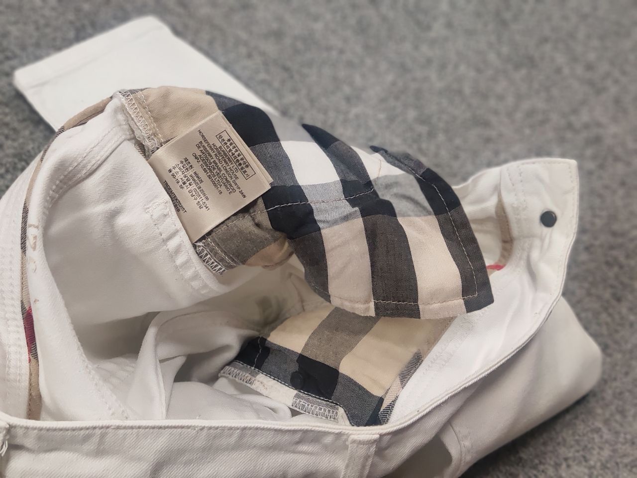 Burberry Burberry Brit nova check kensington Skinny Fit Denim Jeans Size 26" / US 2 / IT 38 - 13 Thumbnail