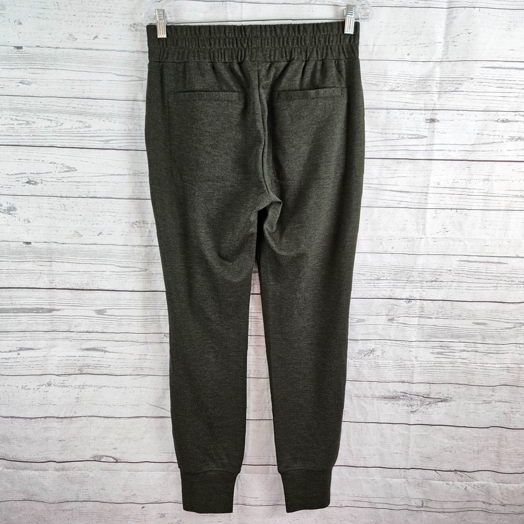 Vintage Cabi 3923 Womens Pivot Jogger Pants Sz Small Green Pull On High Rise Jogger Pants Womens Green Small Pivot Pull On High Rise Size 28" / US 6 / IT 42 - 3 Thumbnail