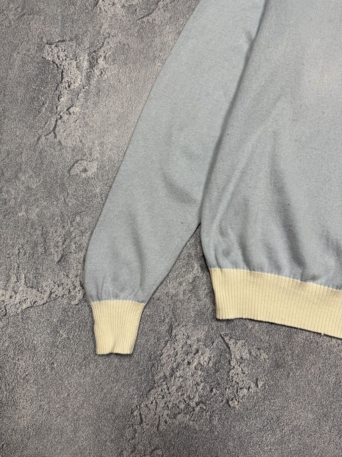 Corneliani CORNELIANI V-NECK WOOL SWEATER Size US L / EU 52-54 / 3 - 2 Thumbnail