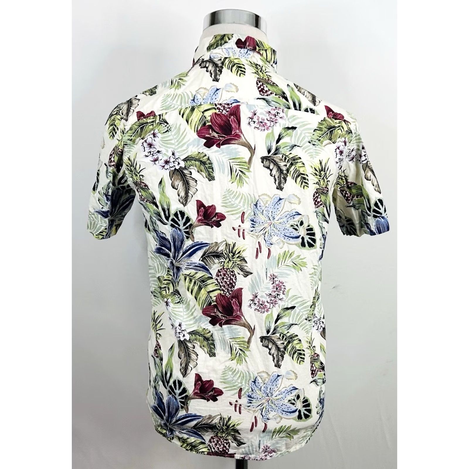 H&M H&M Hawaiian Aloha Shirt Small Red Blue Green Floral Print Cotton Regular Fit Size US S / EU 44-46 / 1 - 4 Thumbnail
