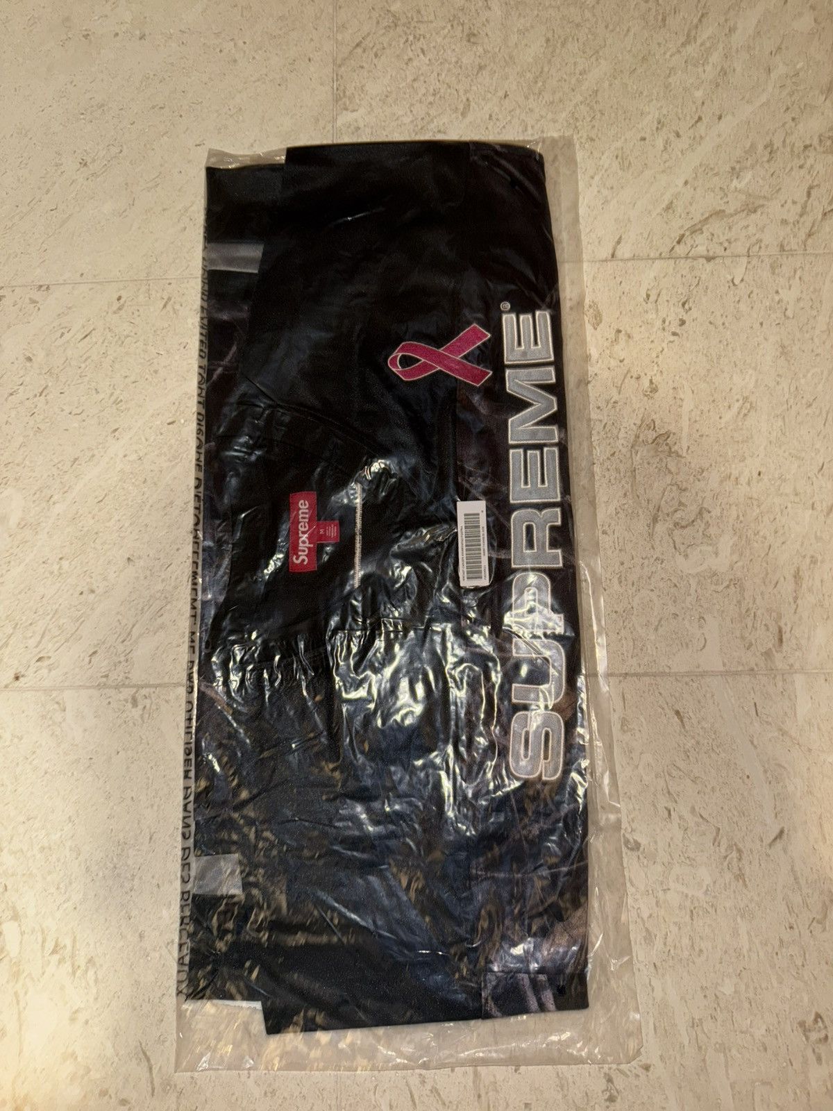 Supreme Supreme Breast Cancer Awareness Football Jersey Size US M / EU 48-50 / 2 - 4 Thumbnail