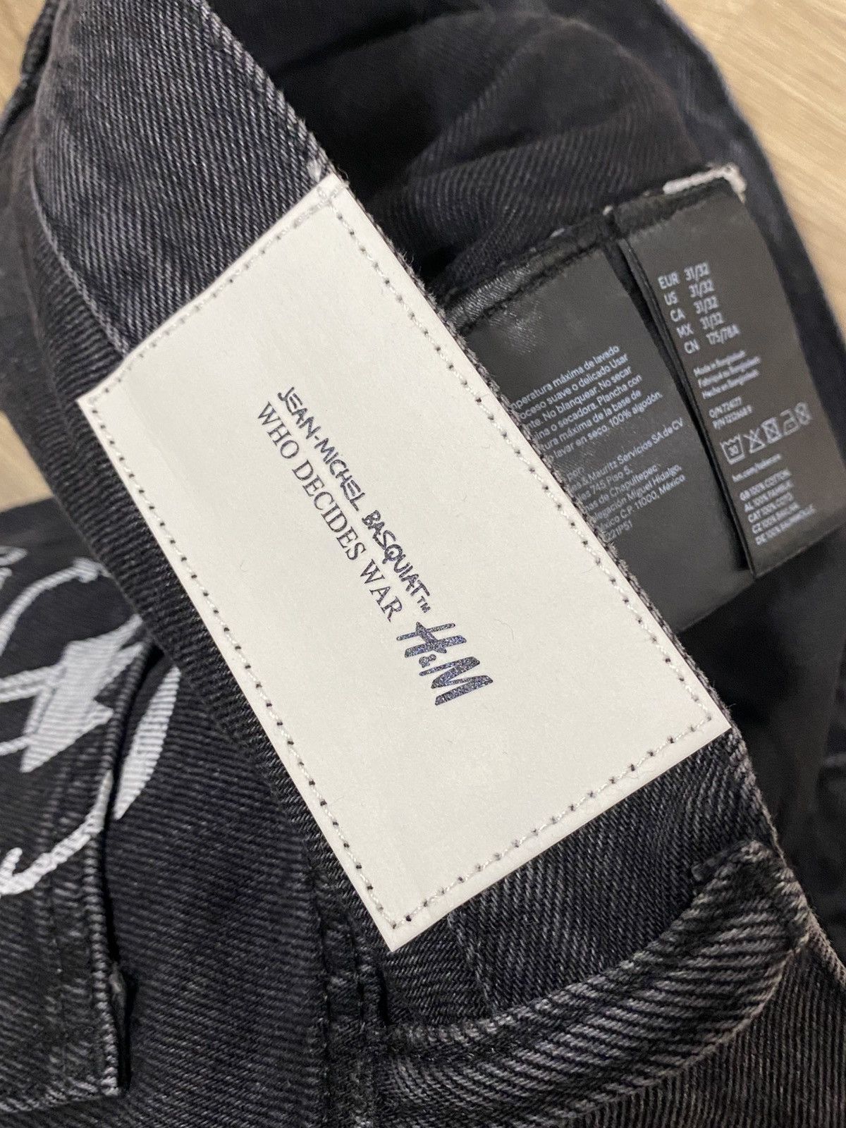 H&M × Jean-Michel Basquiat × Who Decides War Who Decides War H&M Ev Bravado Basquiat Relaxed Jeans W31L32 Size US 31 - 6 Thumbnail