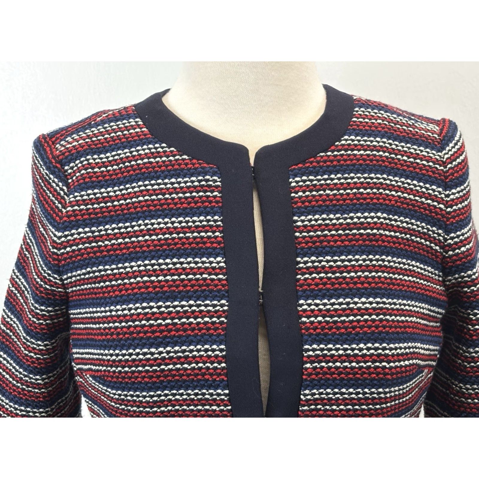 Talbots Talbots Blazer Jacket Adult XS Navy Red White Striped Bouclé Classic Career Womens Size XS / US 0-2 / IT 36-38 - 5 Thumbnail