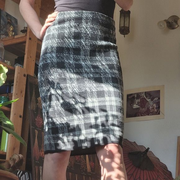 Sarah Pacini Sarah Pacini Gray Wool Blend Plaid High Rise Skirt - M Size 28" / US 6 / IT 42 - 2 Thumbnail