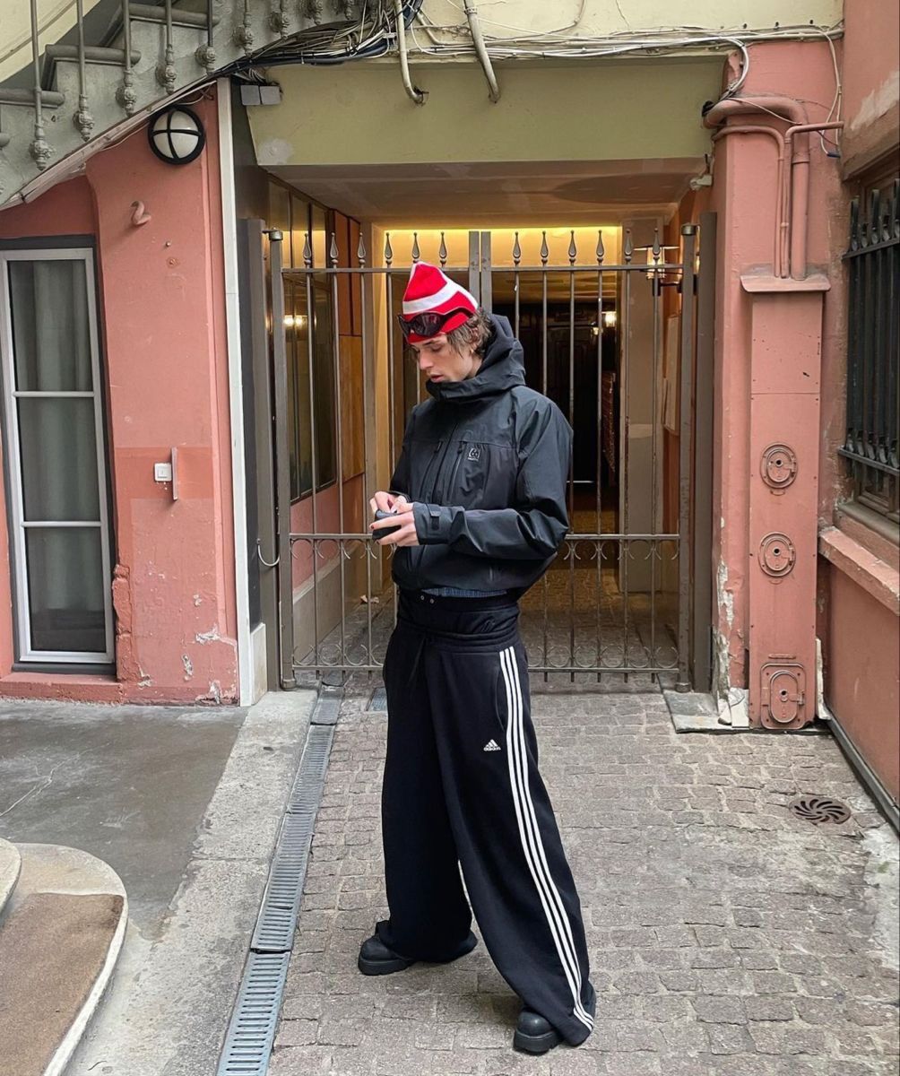 Adidas × Designer × Streetwear Adidas Balenciaga Style baggy Track