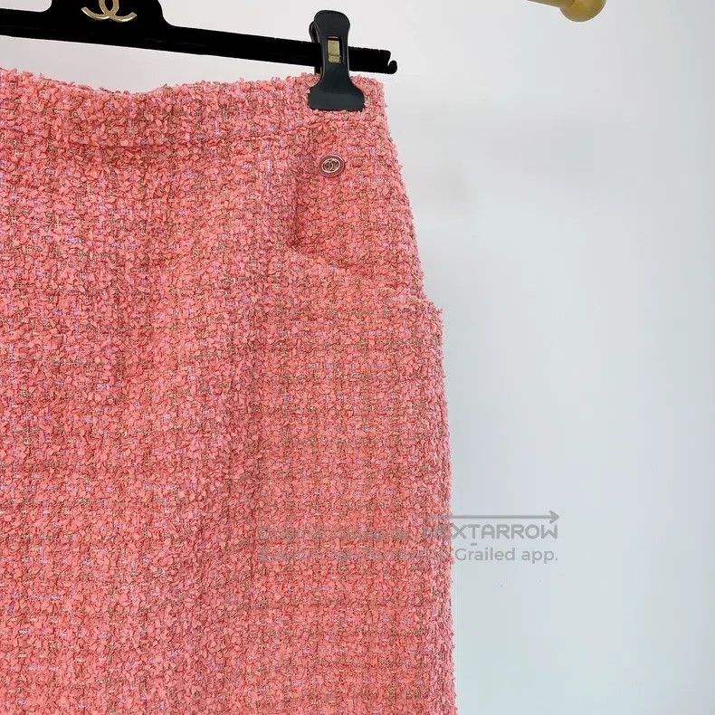 Chanel Chanel Pink skirt Size 26" / US 2 / IT 38 - 4 Thumbnail