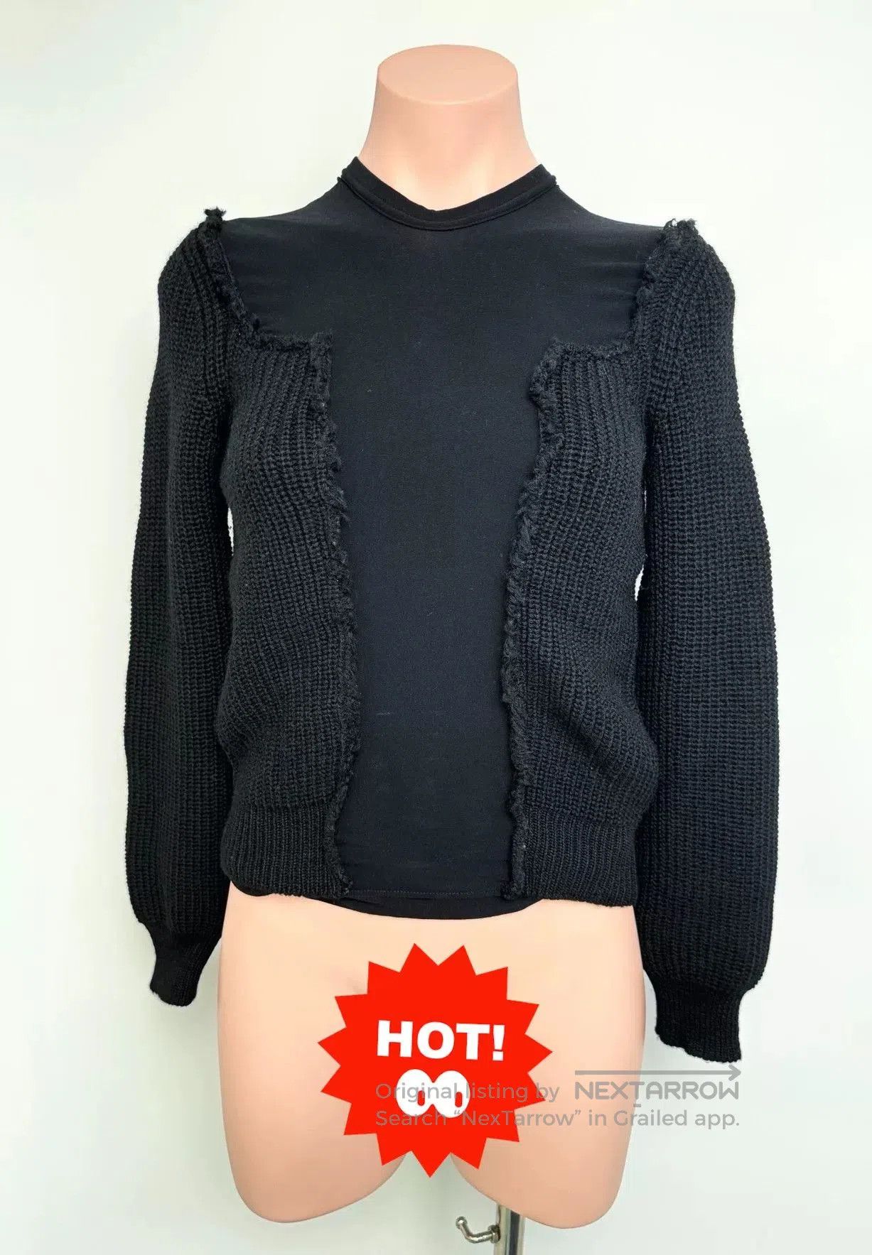 Comme des Garcons Comme des Garçons Knit Top with Button Detail. Size S / US 4 / IT 40 - 1 Thumbnail