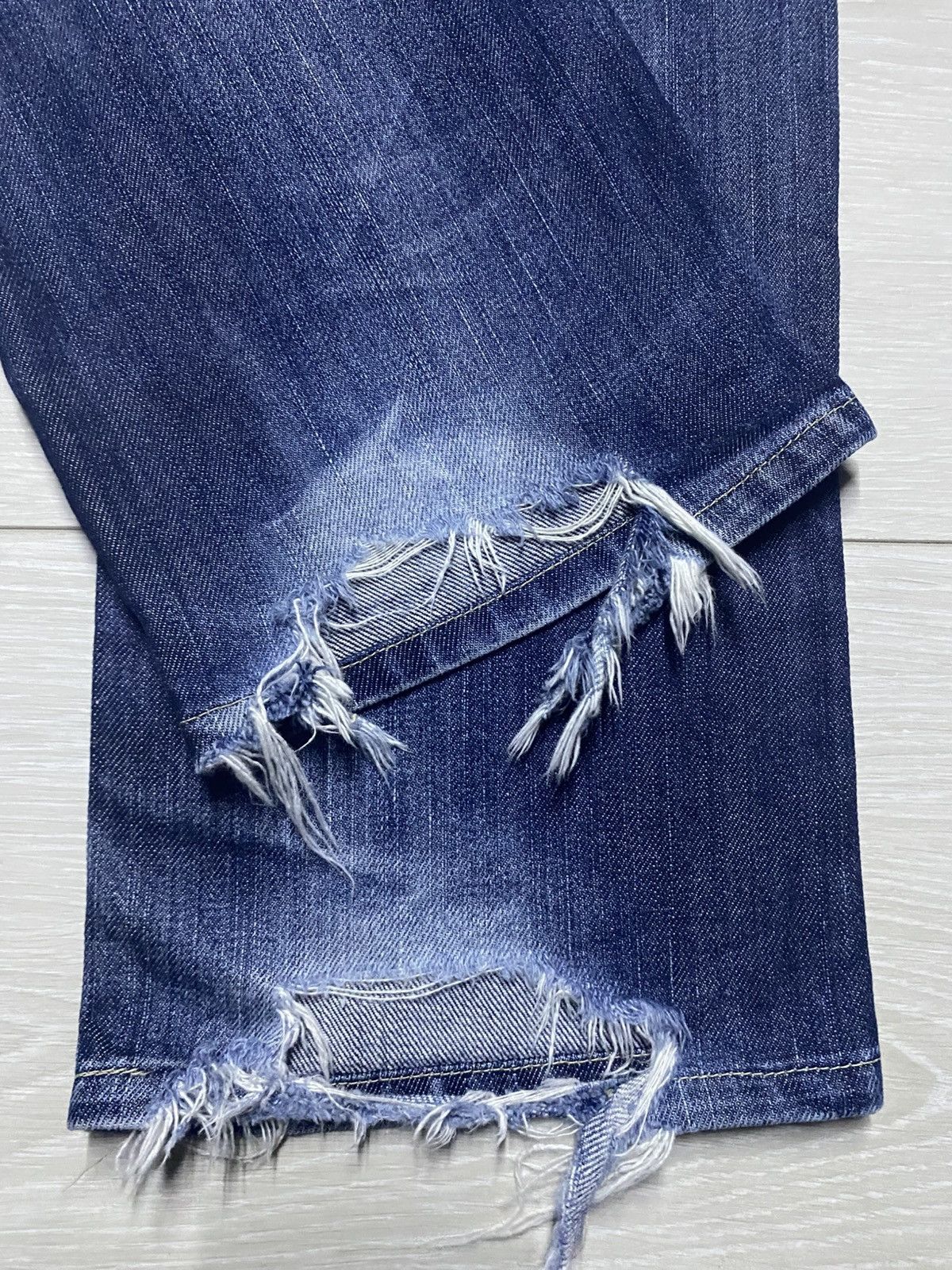 Edwin Vintage Edwin 403 Faded Wash Distressed Jeans Size US 32 / EU 48 - 13 Thumbnail