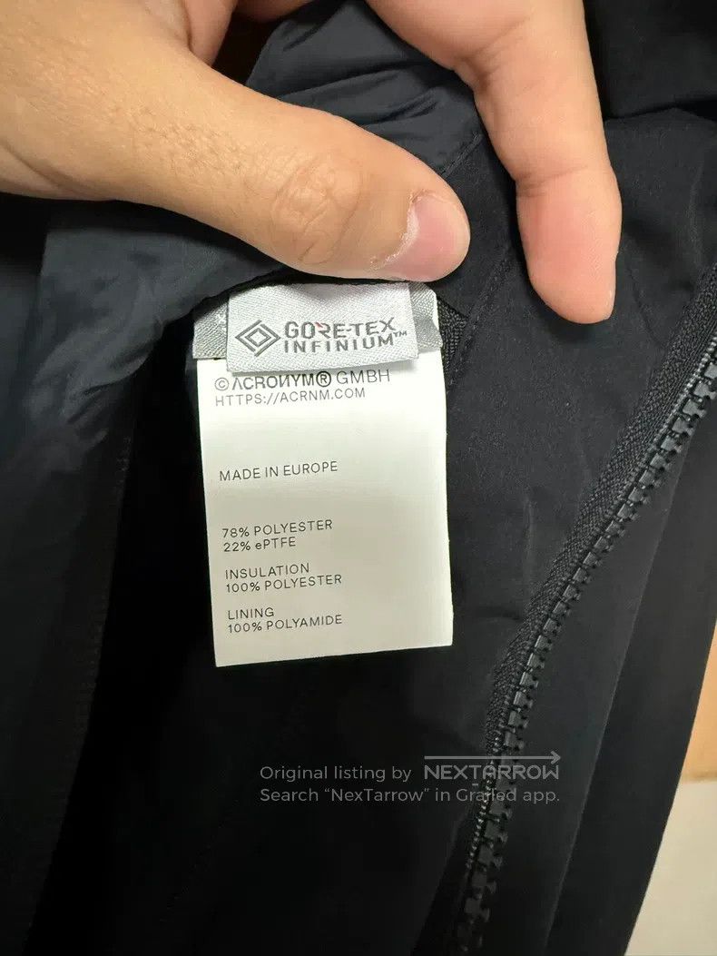 Acronym Acronym Black jacket Size US L / EU 52-54 / 3 - 2 Thumbnail