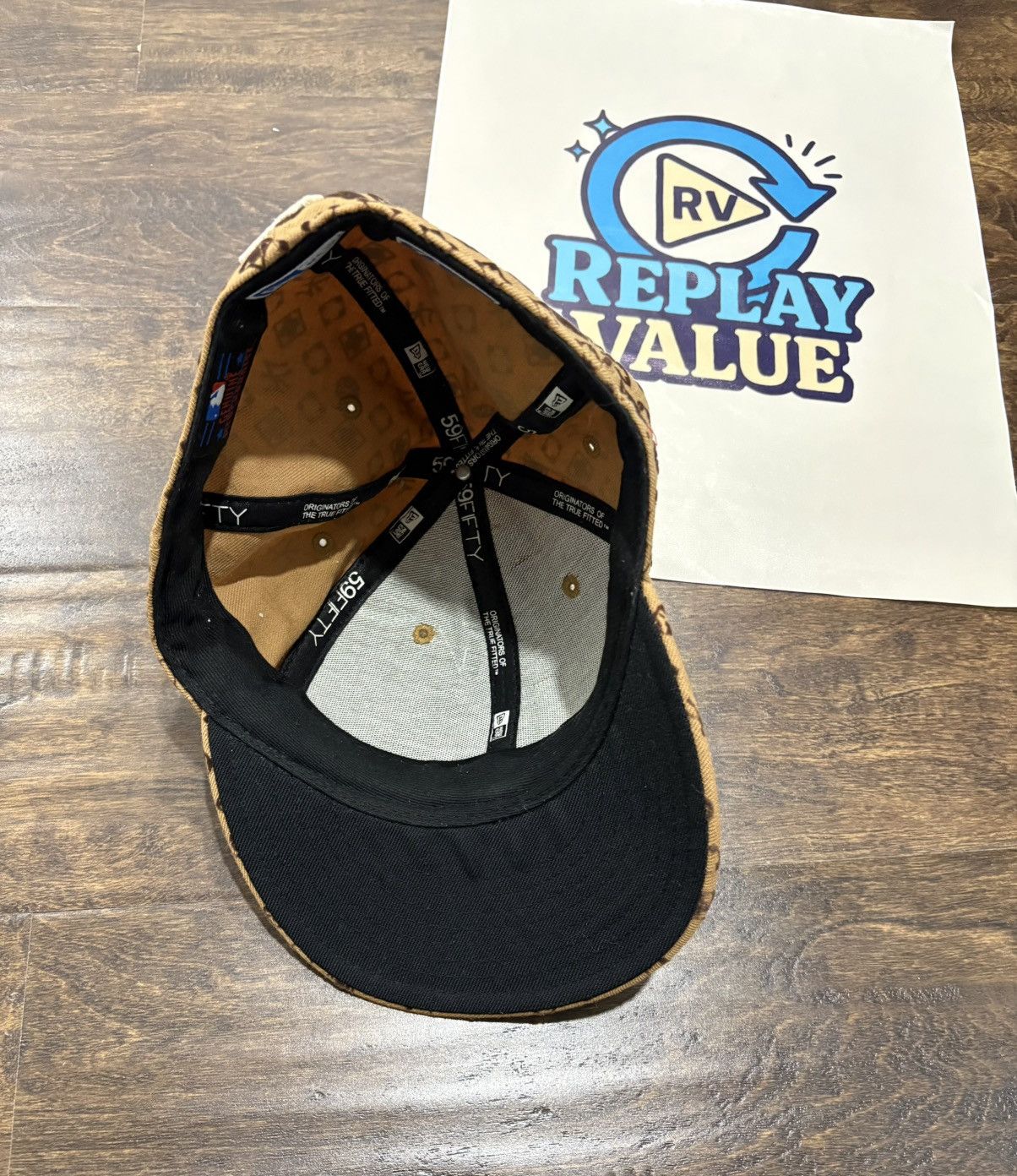New Era VINTAGE Y2K RARE NEW ERA NY YANKEES MONOGRAM FITTED 7 1/4 Size ONE SIZE - 4 Thumbnail