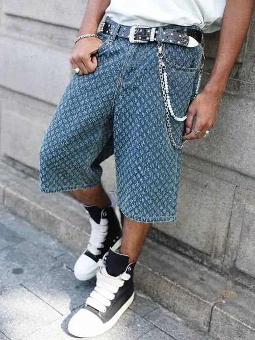 Japanese Brand × Vintage Vintage jeans jorts Y2K RETRO shorts Size US 32 / EU 48 - 2 Thumbnail
