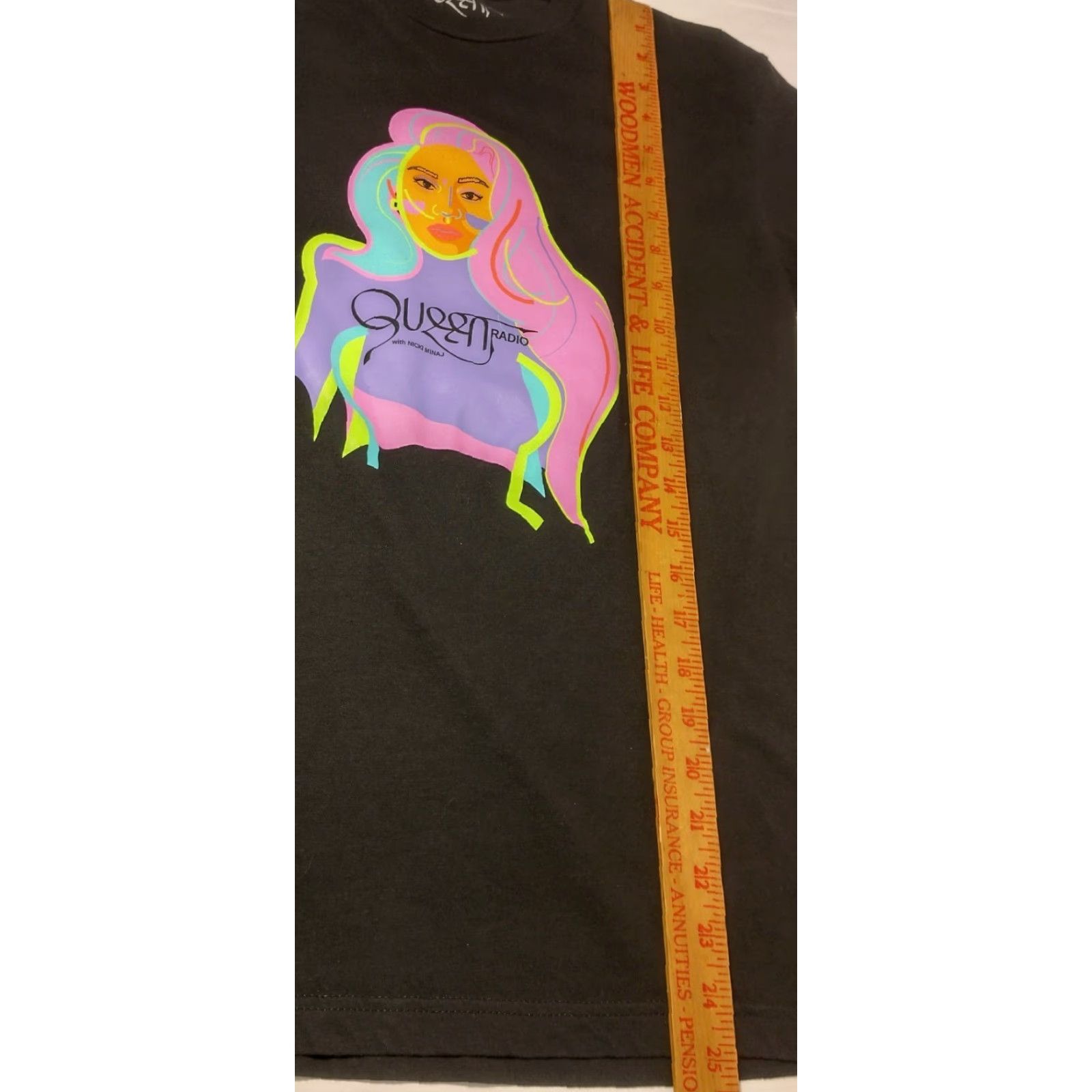 Vintage Queen Radio Nicki Minaj Shirt S Men Black Short Sleeve Cotton Knit Crew Neck T-Shirt Rap Music Music Queen Radio with Nicki Minaj Size US S / EU 44-46 / 1 - 5 Thumbnail
