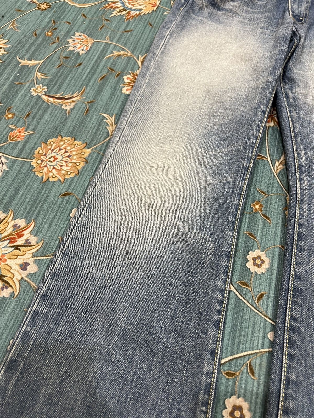 Levi's Vintage Flare Levis 517 Faded Denim Jean Size US 28 / EU 44 - 4 Thumbnail