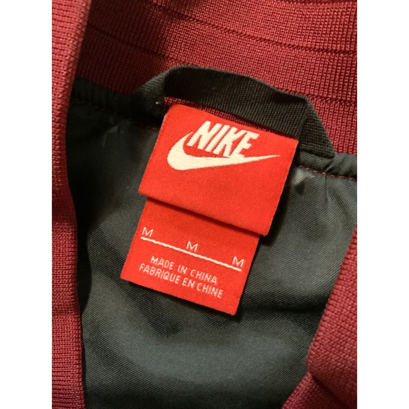Nike VINTAGE Nike F.C. Football Club Sem Risco Nao Ha Vitoria Red Camouflage Bomber Jacket M Mens Size US M / EU 48-50 / 2 - 5 Thumbnail