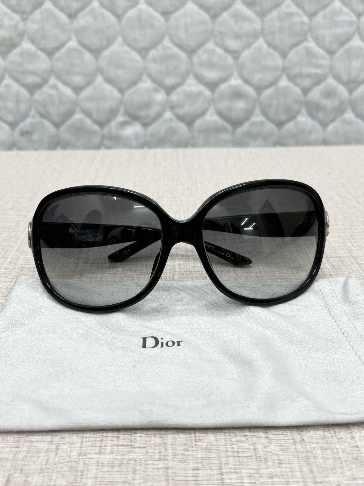 Dior 🔥🔥🔥STEALS DIOR SUNGLASSES Size ONE SIZE - 3 Thumbnail