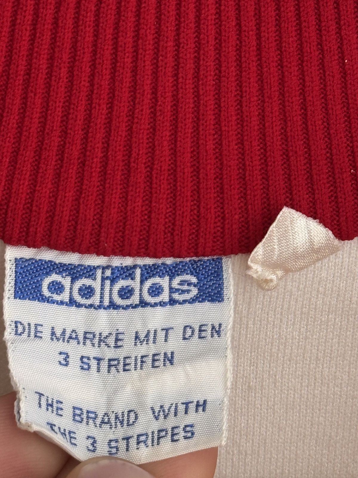 Adidas × Japanese Brand × Vintage Vintage Adidas Beige Streetwear Made in Yugoslavia Jacket Size US S / EU 44-46 / 1 - 10 Thumbnail