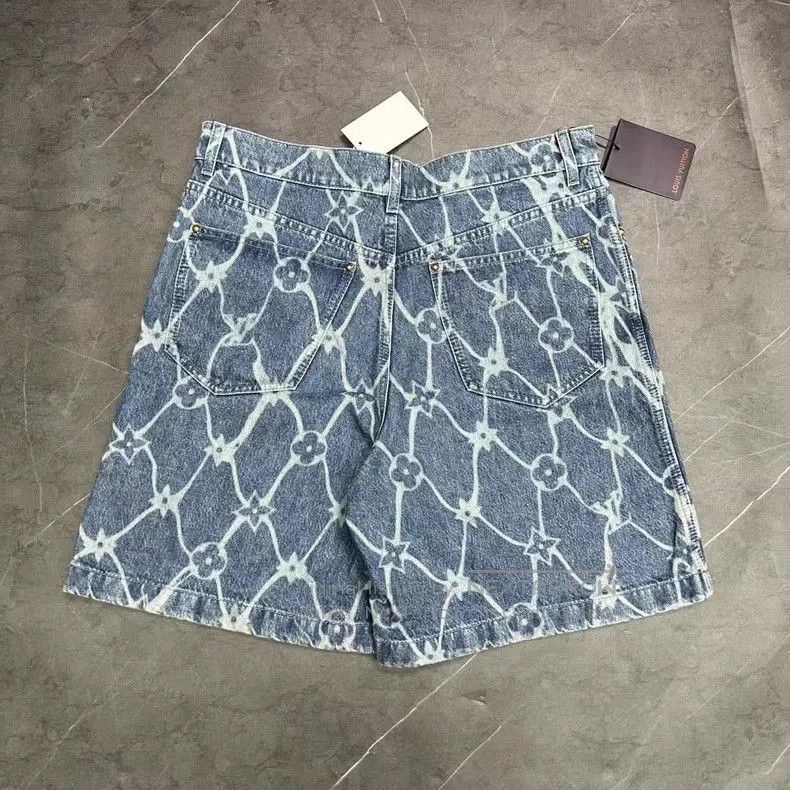 Louis Vuitton Louis Vuitton Denim Fishnet Zip Shorts. Size US 31 - 3 Thumbnail