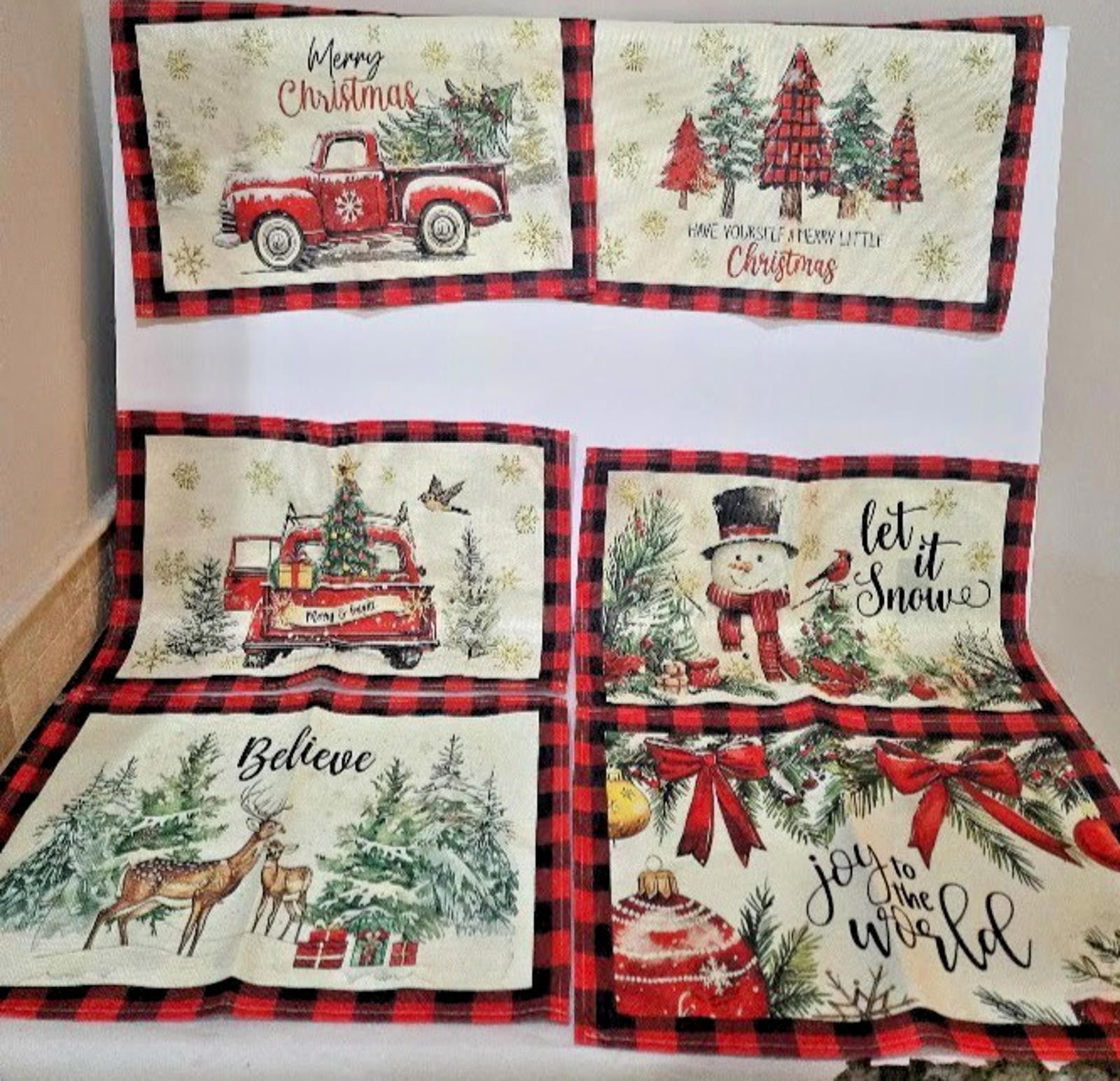 The Unbranded Brand Christmas Placemats Set of 6 Red Truck Let it Snow NEW Size ONE SIZE - 1 Thumbnail