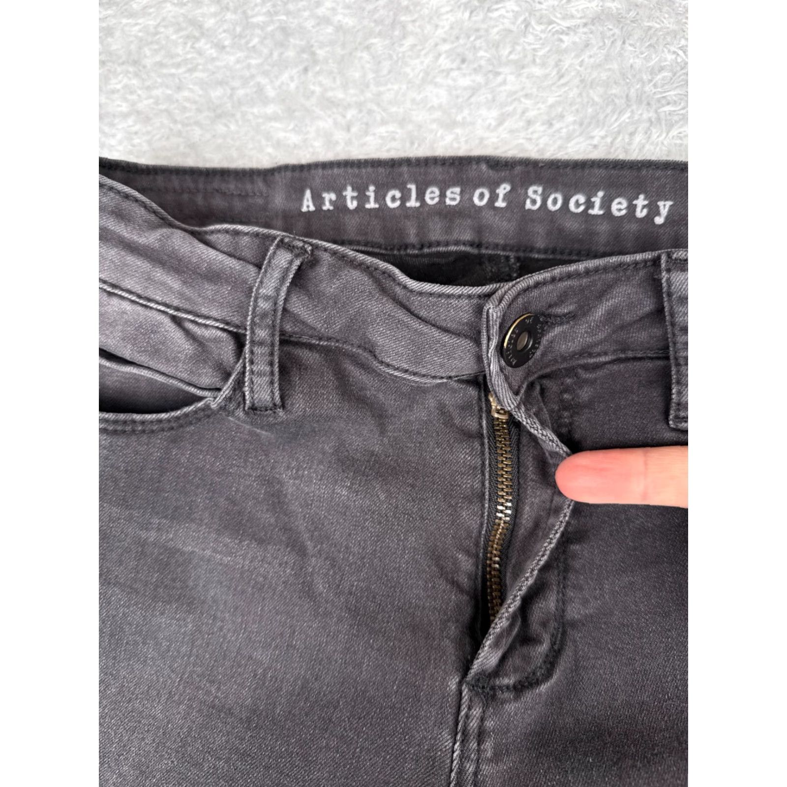 Vintage Articles Of Society Jeans Women 28 Gray Skinny Tapered Cotton Blend Stretc 26x28 Jeans等? Size 28" / US 6 / IT 42 - 5 Thumbnail