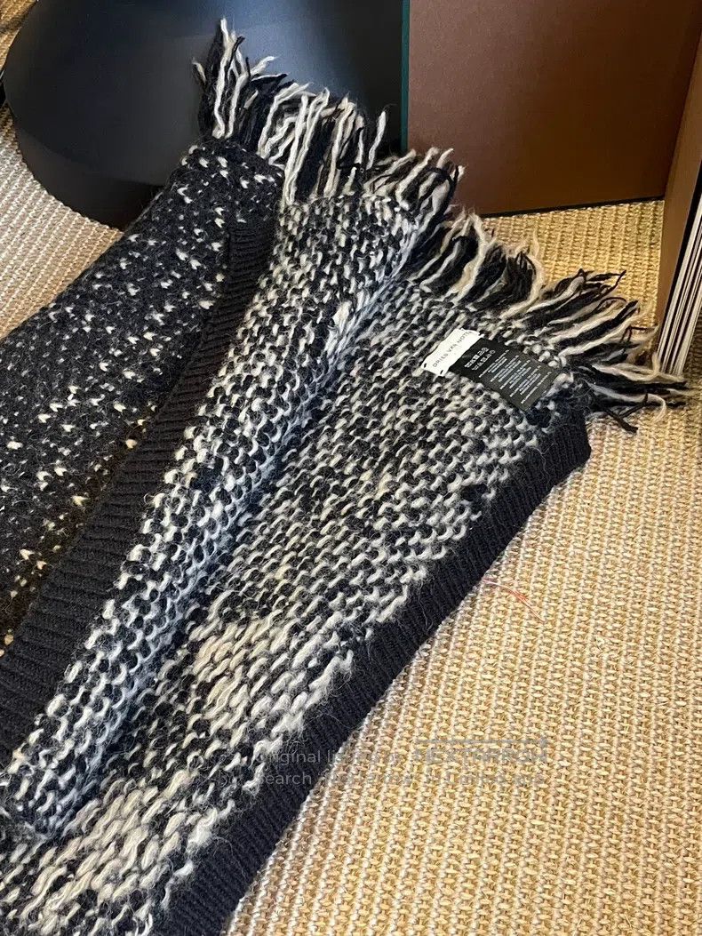 Dries Van Noten Dries Van Noten Loop Wool Scarf Size ONE SIZE - 8 Thumbnail