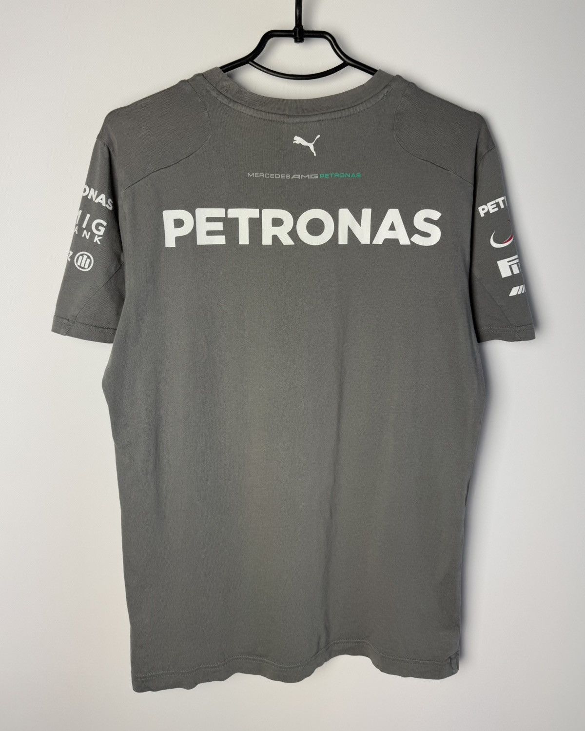 Formula 1 Mercedes AMG Petronas F1 Racing Team Short Sleeve T-Shirt Size US S / EU 44-46 / 1 - 2 Thumbnail