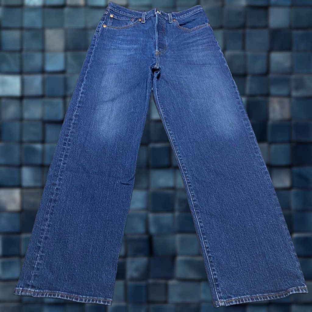 Levi's Levi's Jeans Mens 30x29 Blue Denim Medium Wash Relaxed Straight Button Fly Regular Mens Size US 30 / EU 46 - 1 Thumbnail