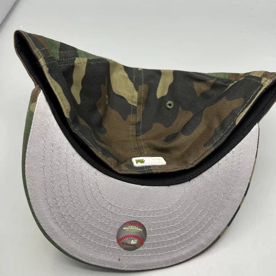 New Era Cleveland Indians Guardians Hat Men 8 Camo Fitted Cap New Size ONE SIZE - 5 Thumbnail