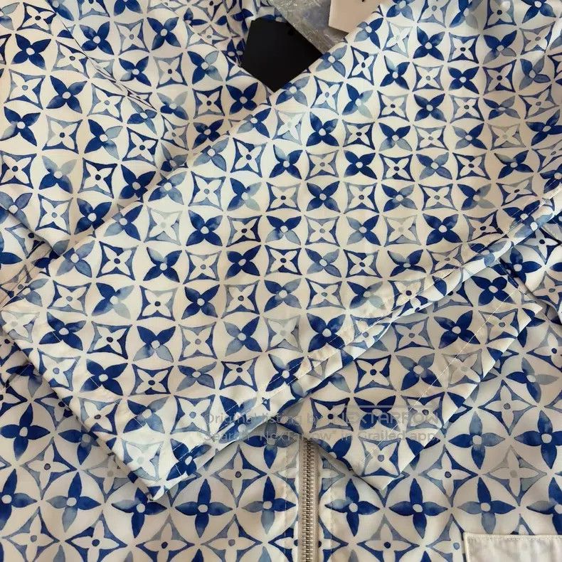 Louis Vuitton Louis Vuitton Monogram Resort Four Leaf Clover Jacket Size XS / US 0-2 / IT 36-38 - 6 Thumbnail