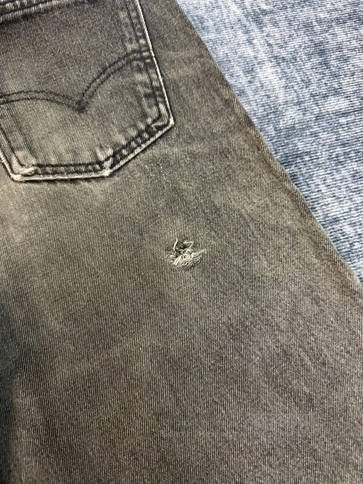 Levi's Vintage Levis 505 90s Jeans. Size US 32 / EU 48 - 8 Thumbnail
