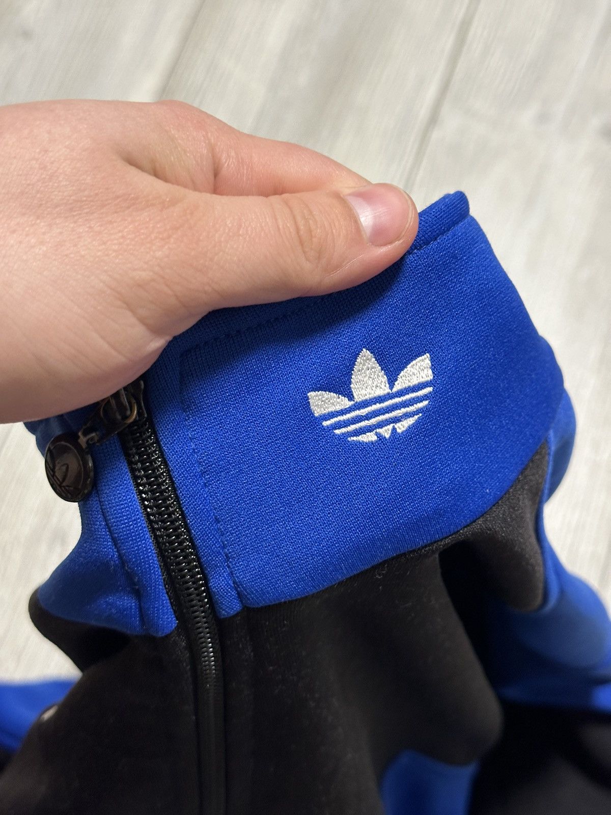 Adidas Vintage Adidas Track Sport Jacket Men Full Zip Retro Y2K Size US M / EU 48-50 / 2 - 3 Thumbnail