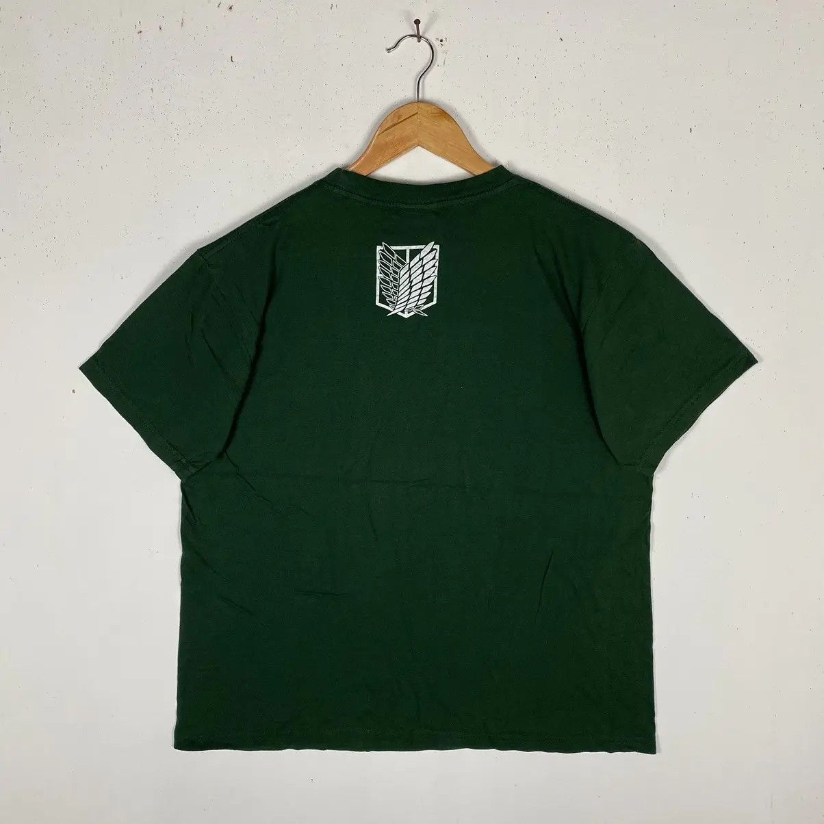 Anime × Japanese Brand × Vintage VINTAGE 00's ATTACK ON TITAN LEVI ACKERMAN ANIME TEE Size US L / EU 52-54 / 3 - 5 Thumbnail