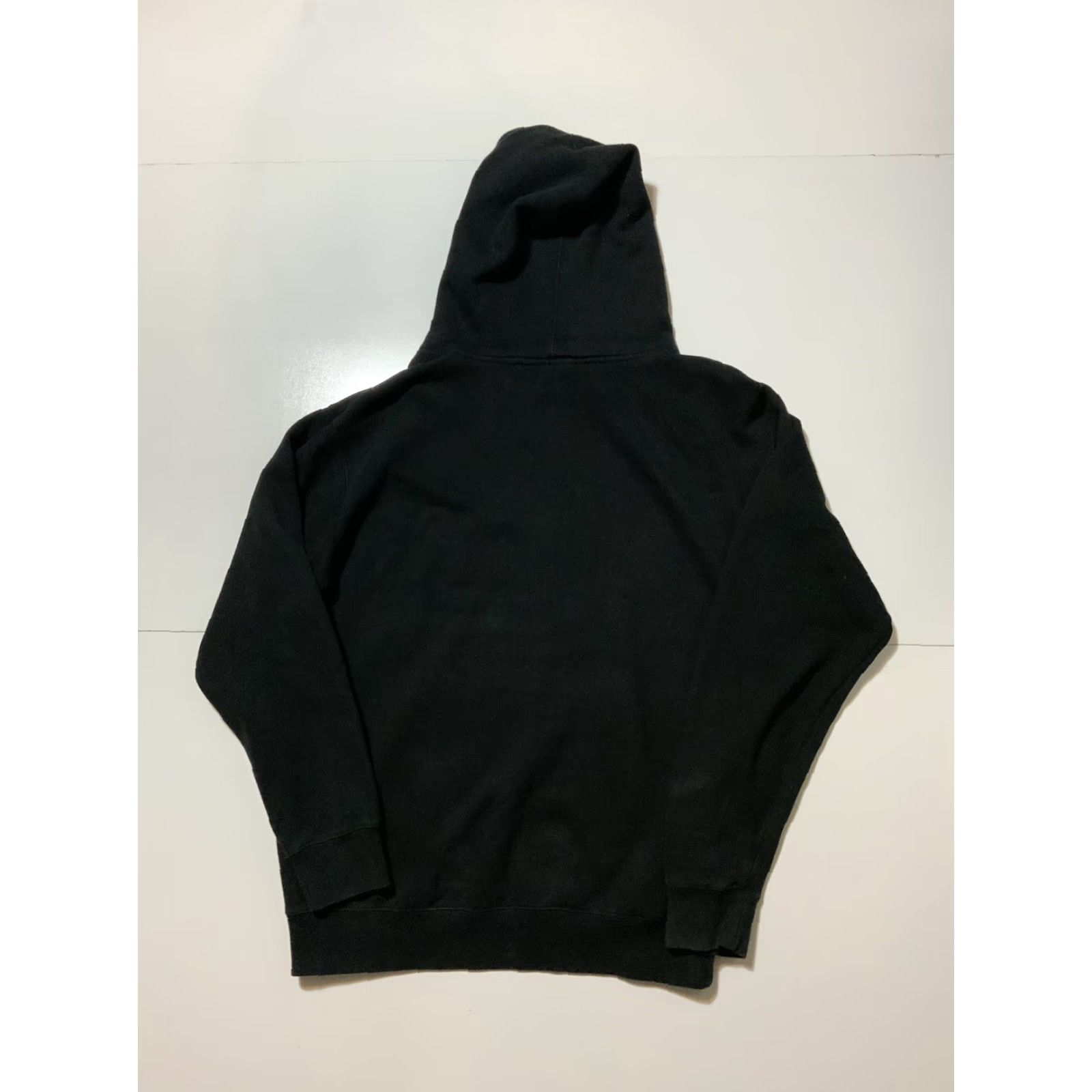 Primitive VINTAGE Primitive Worldwide Skateboarding World Tour Girl Model Sweatshirt Hoodie Sz. M Men Black Pullover Size US M / EU 48-50 / 2 - 3 Thumbnail