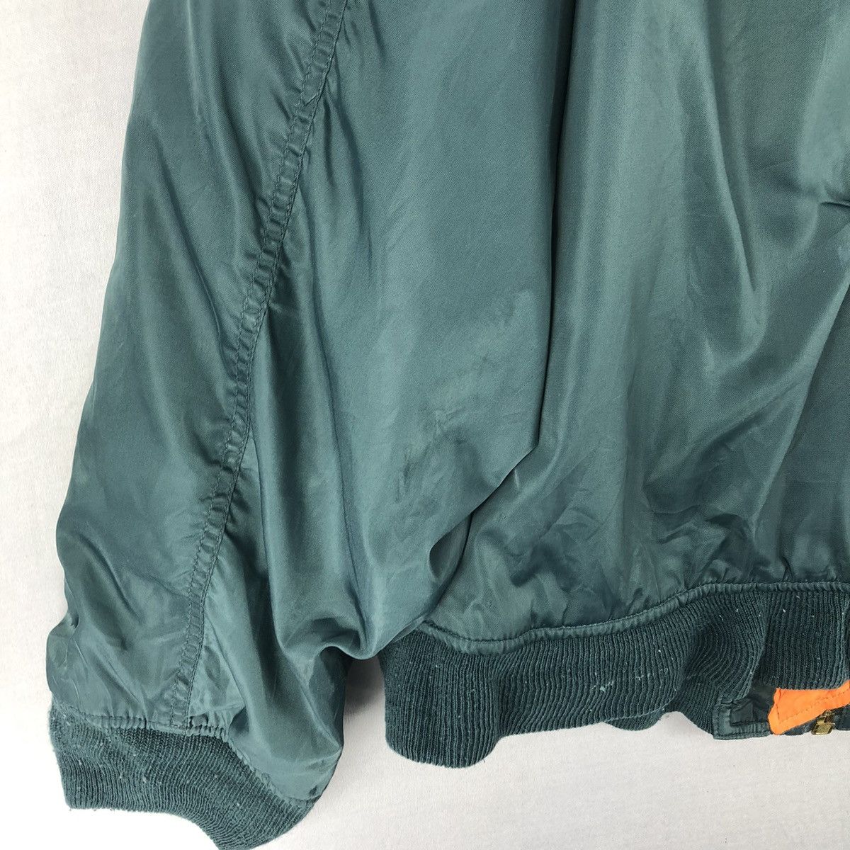 Japanese Brand Vintage Thrashed Bomber Jacket MA-1 Reversible Distressed Size US XL / EU 56 / 4 - 6 Thumbnail