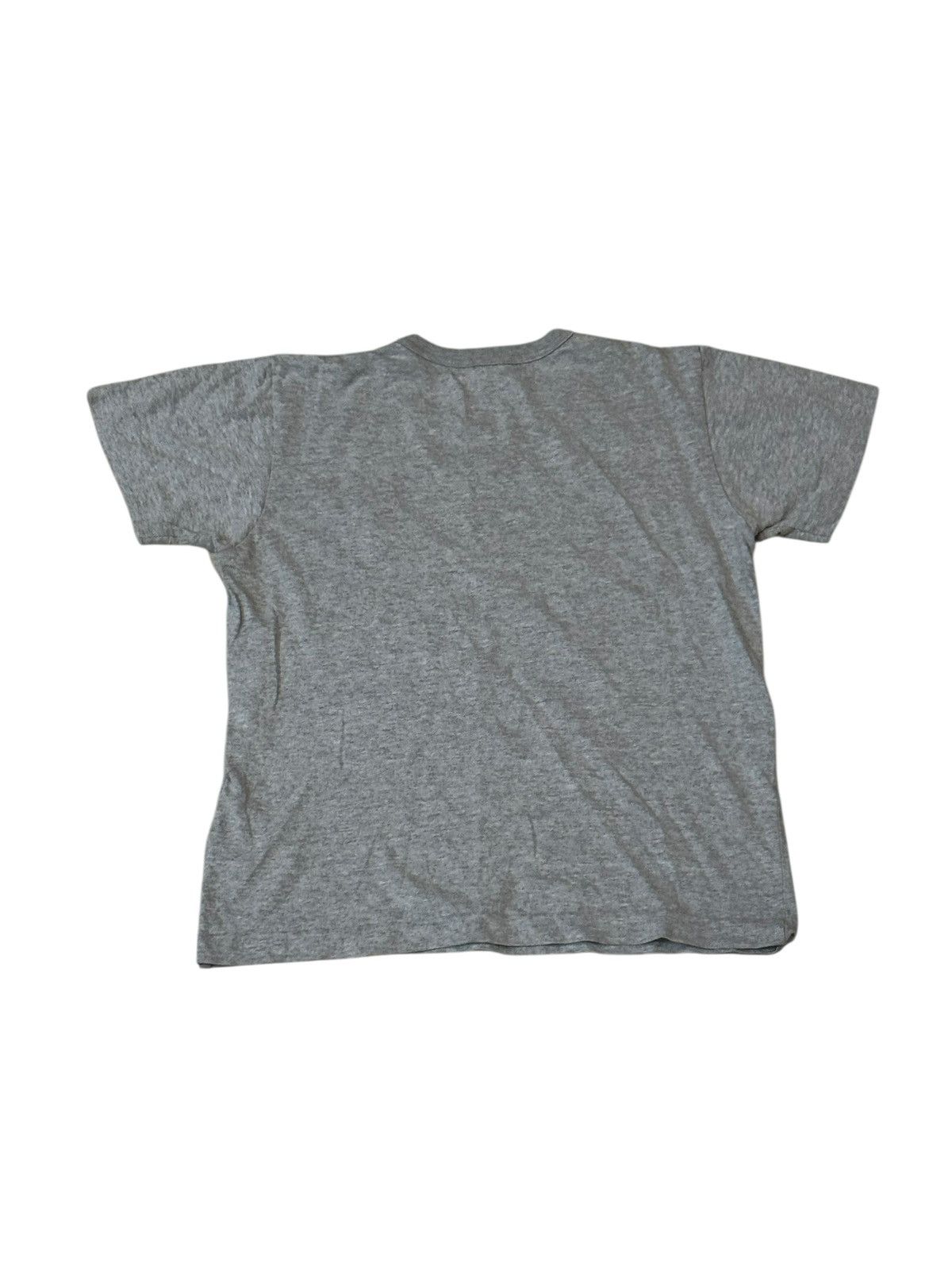 Comme des Garcons PLAY Comme des Garcons Play Gold Heart T-shirt Top Tee Large Size L / US 10 / IT 46 - 6 Thumbnail