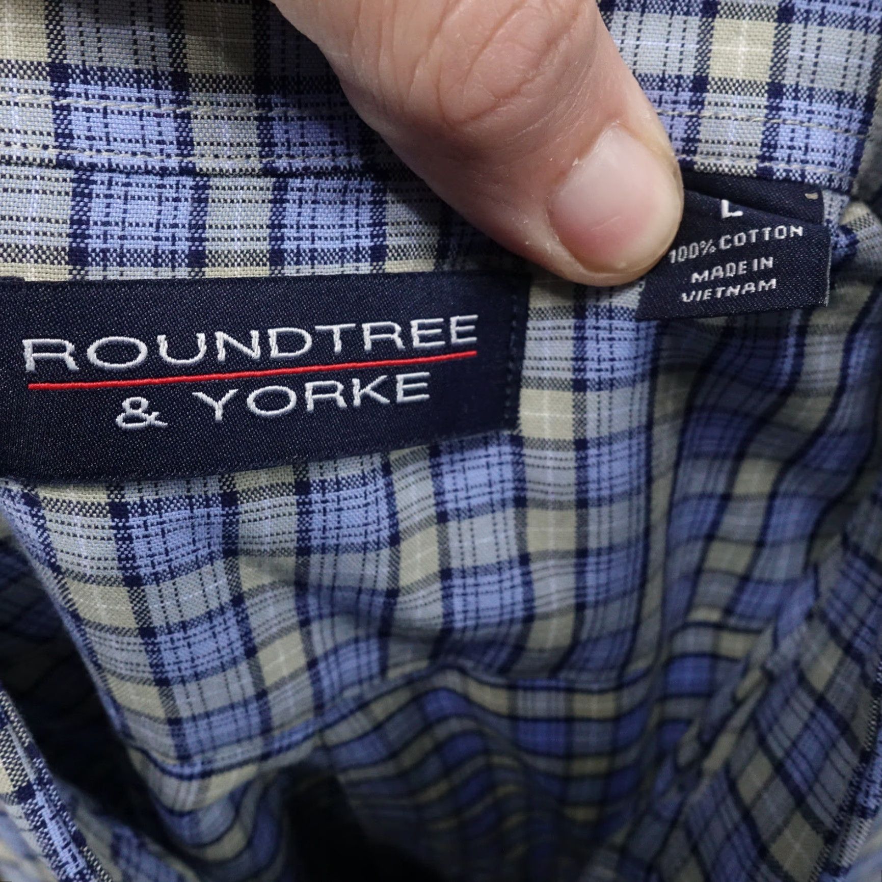 Roundtree & Yorke VINTAGE Roundtree & Yorke Men's Button-Up Shirt Long Sleeve Check Cotton Size Large Blue Size US L / EU 52-54 / 3 - 6 Thumbnail