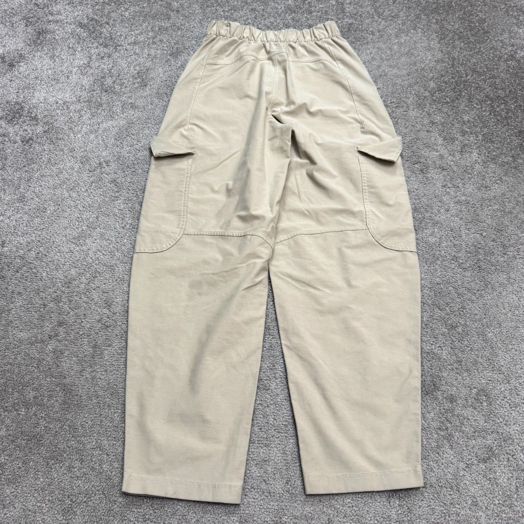 Lululemon Lululemon Lab Reykur Cargo Baggy Pants Womens 24 Tan Beige Elastic Waist Tapered Size 42" / US 20 - 2 Thumbnail