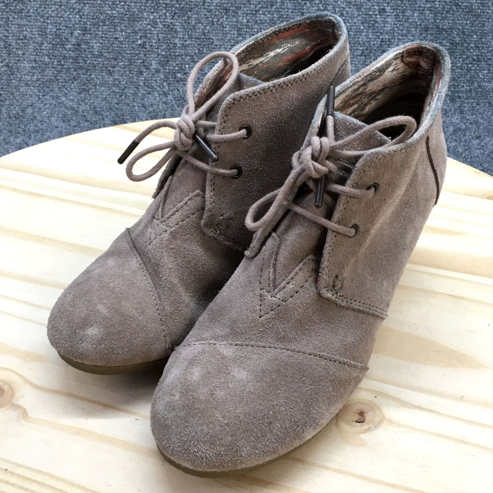 Toms TOMS Desert Wedge Ankle Bootie Womens 8.5 Brown Suede Lace Up Size US 9 / IT 39 - 3 Thumbnail