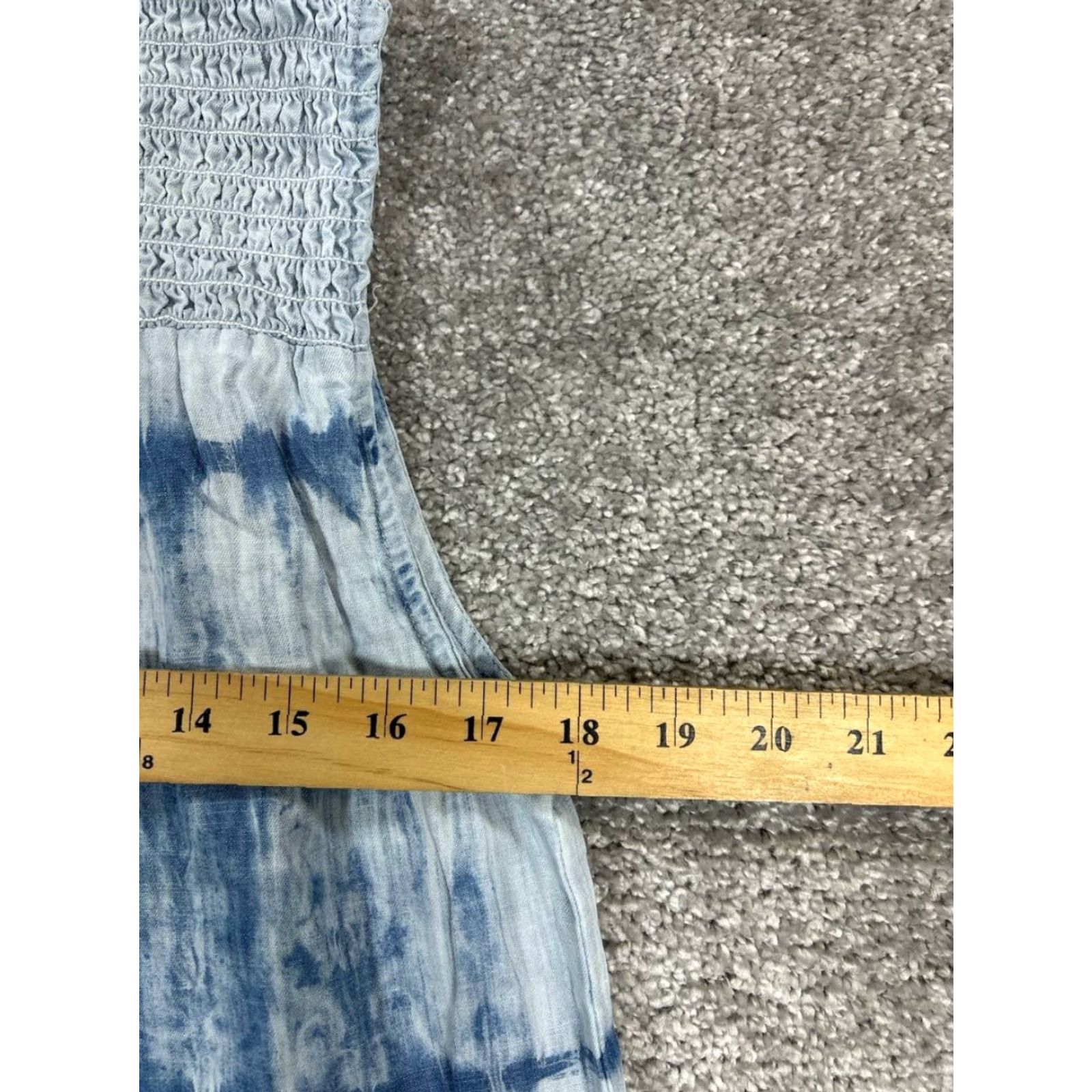 CLOT Cloth & Stone Shirt Womens Small Blue Tank Top V-Neck Sleeveless Tie Dye Pullover Casual Lightweight Knit Lyocell Regular S Blue 90s? Size S / US 4 / IT 40 - 6 Thumbnail