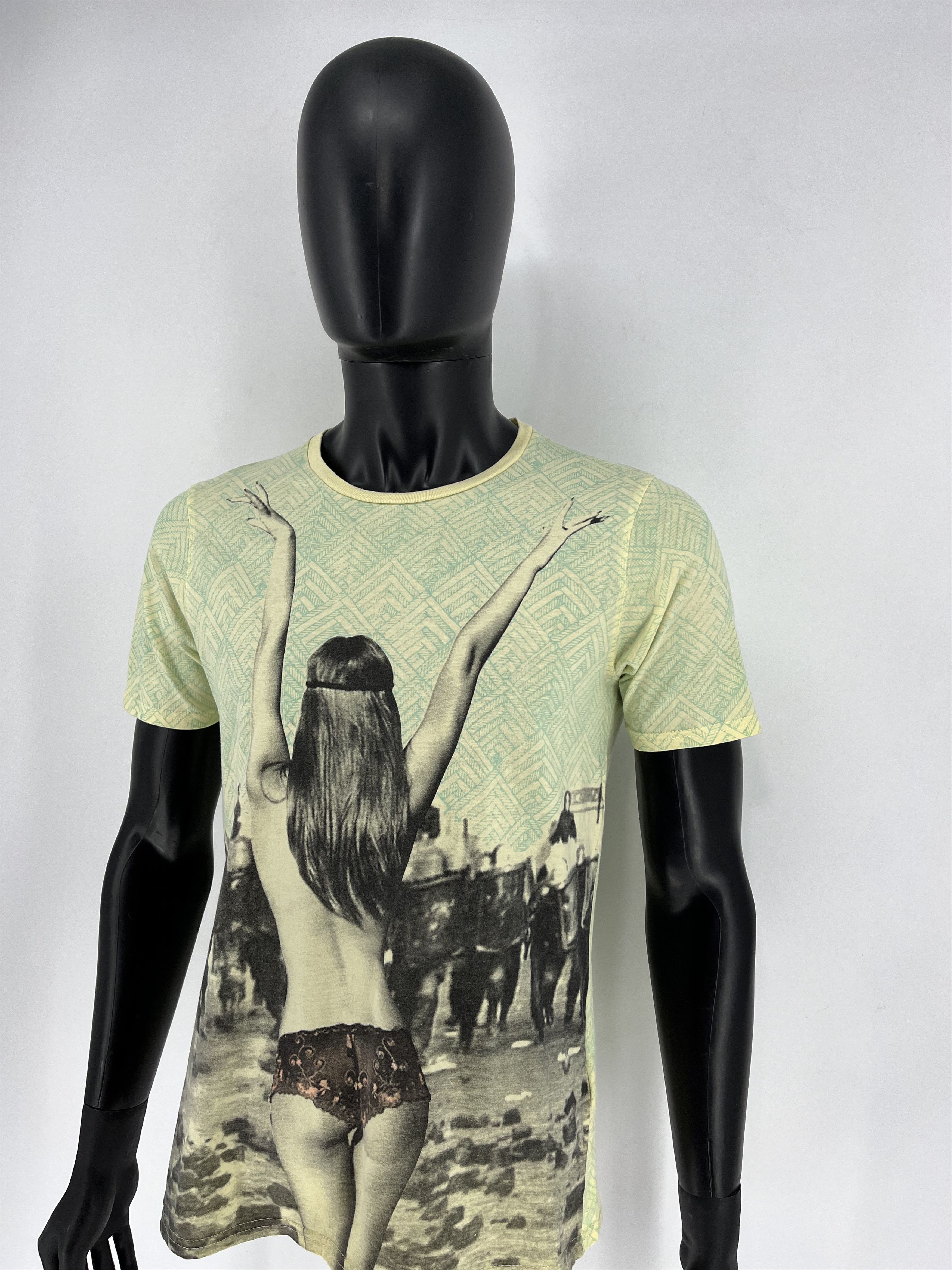 Other Vintage Y2K ADULT “ Sexy Girl Porno XxX “ Graphic Tee Size US M / EU 48-50 / 2 - 4 Thumbnail