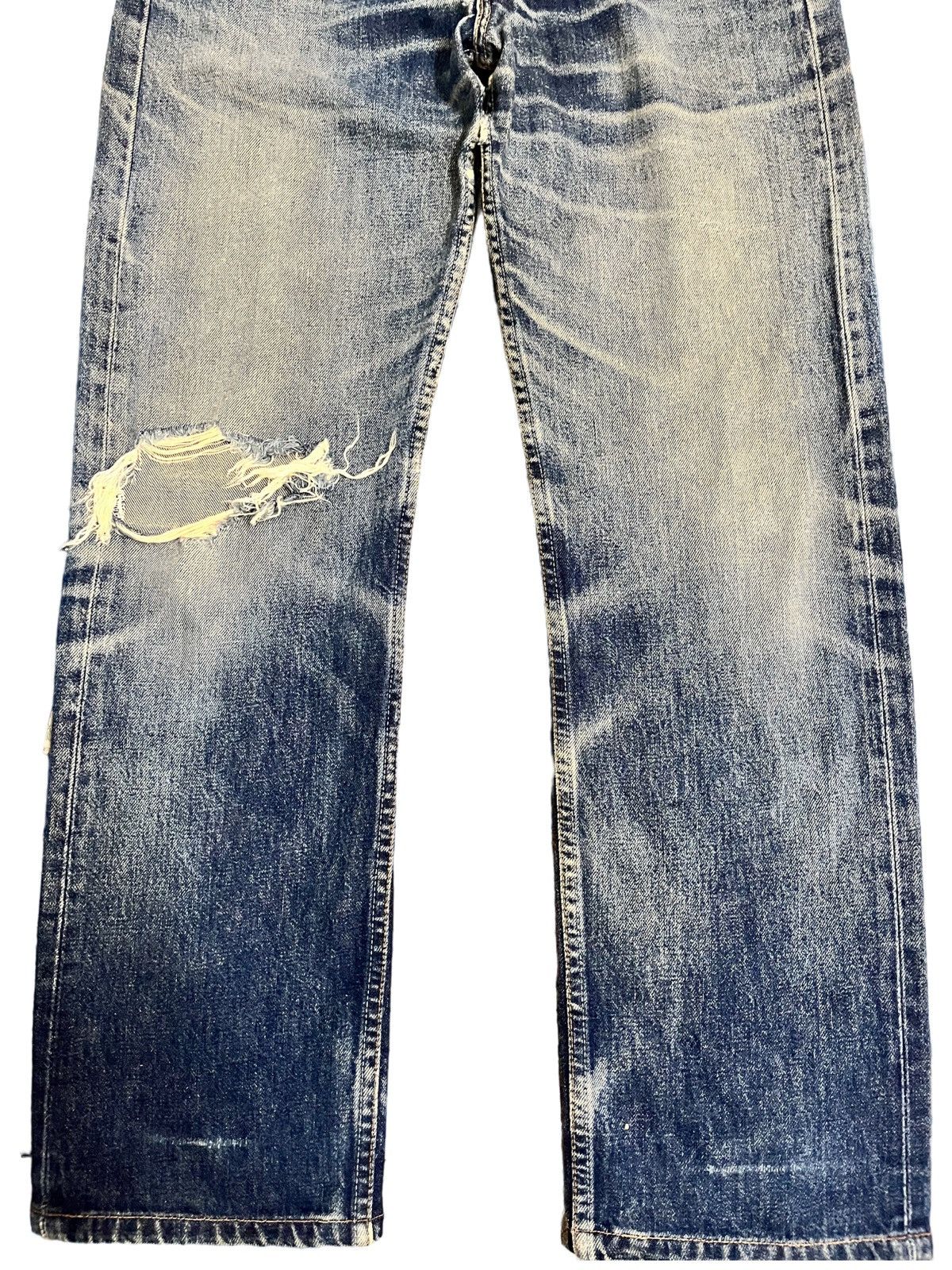 Levi's Vintage Levi’s 501 Dirty Blue Button 553 Jeans Size US 29 - 3 Thumbnail