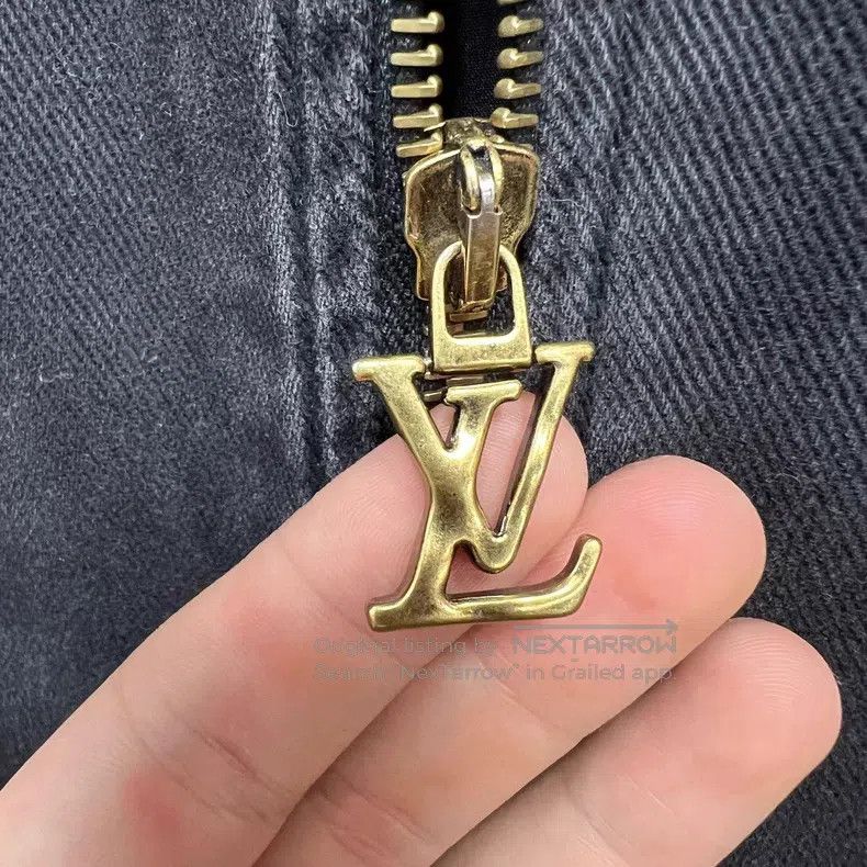 Louis Vuitton Louis Vuitton SS24 presbyopic Logo lining quilted stitched Size US L / EU 52-54 / 3 - 3 Thumbnail