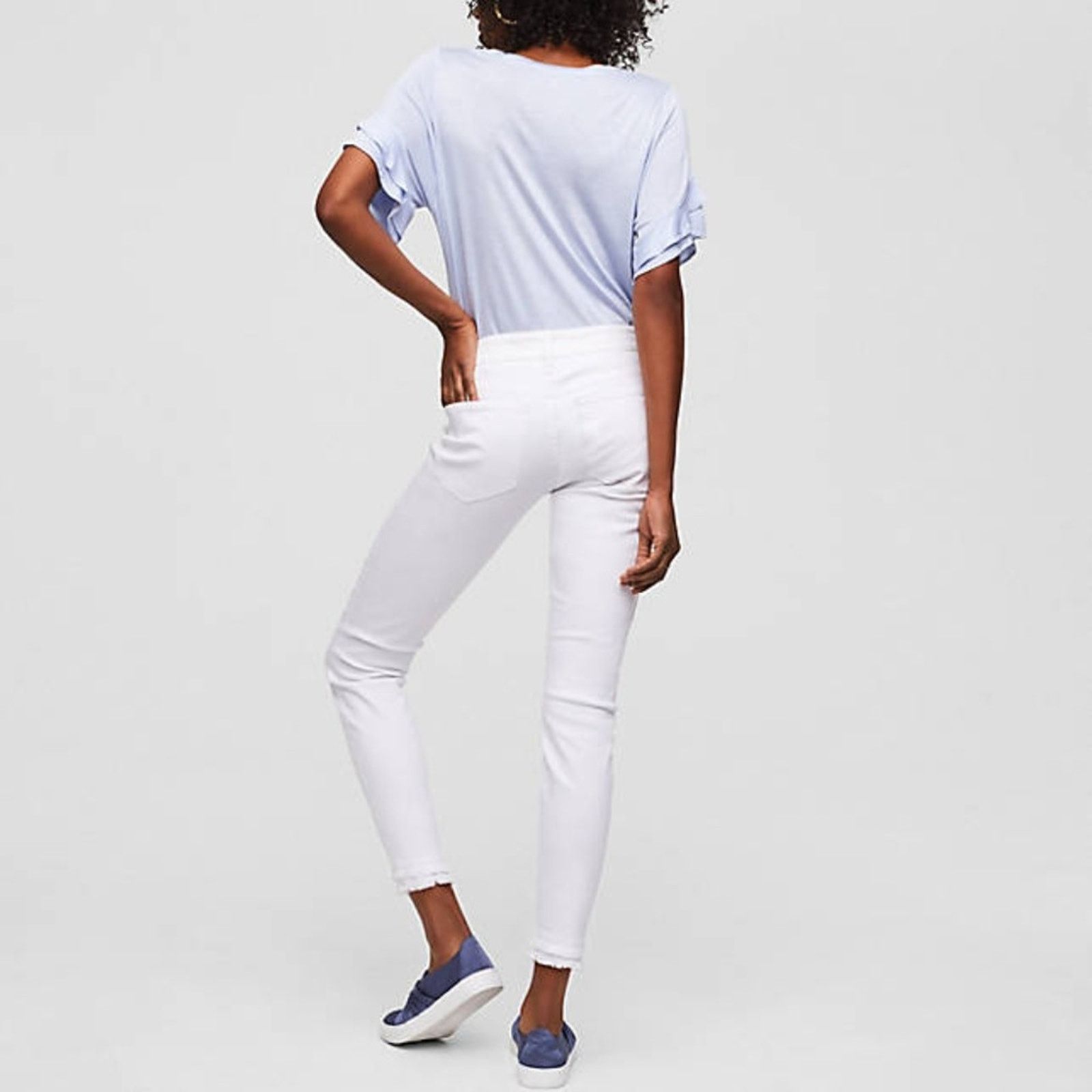 Loft LOFT White Modern Frayed Skinny Ankle Jeans Size 33" - 2 Thumbnail