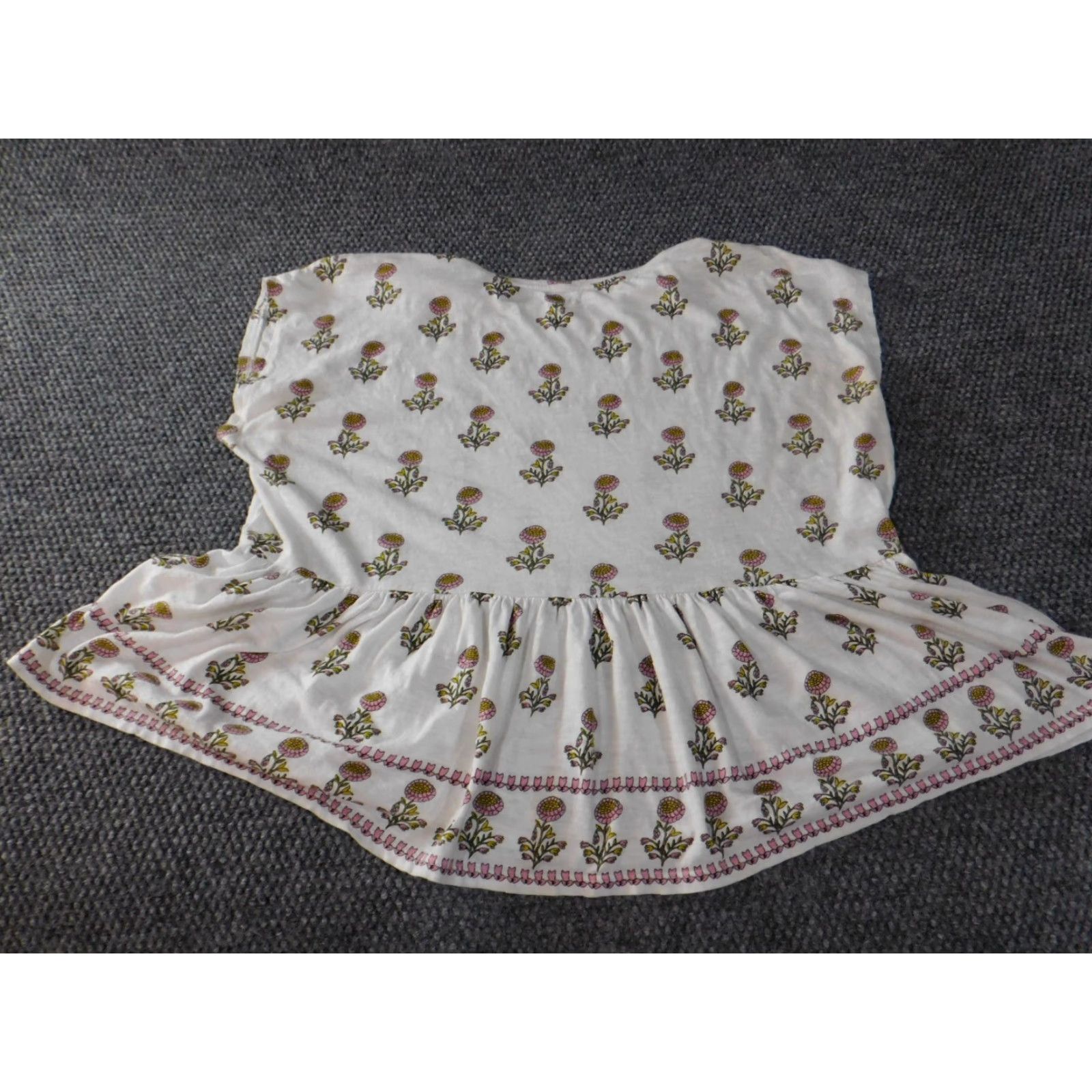 Ann Taylor Loft Ann Taylor Loft Blouse Sleeveless White Floral Round Neck Casual Stretch M Womens Size M / US 6-8 / IT 42-44 - 6 Thumbnail