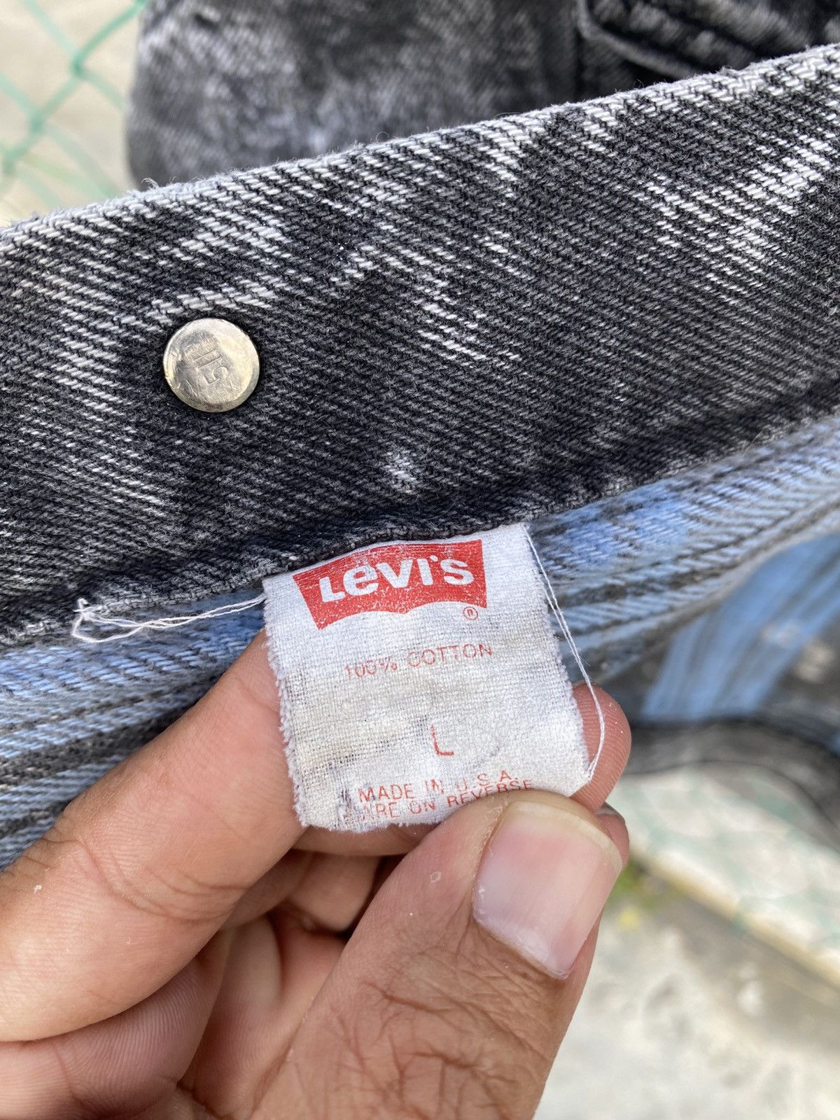 Levi's Vintage Levi’s galactic wash baggy trucker jacket Size US L / EU 52-54 / 3 - 9 Thumbnail