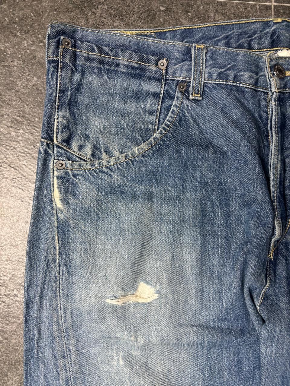 Levi's 2000s Levis Engineered Twisted Jeans Size US 37 - 4 Thumbnail