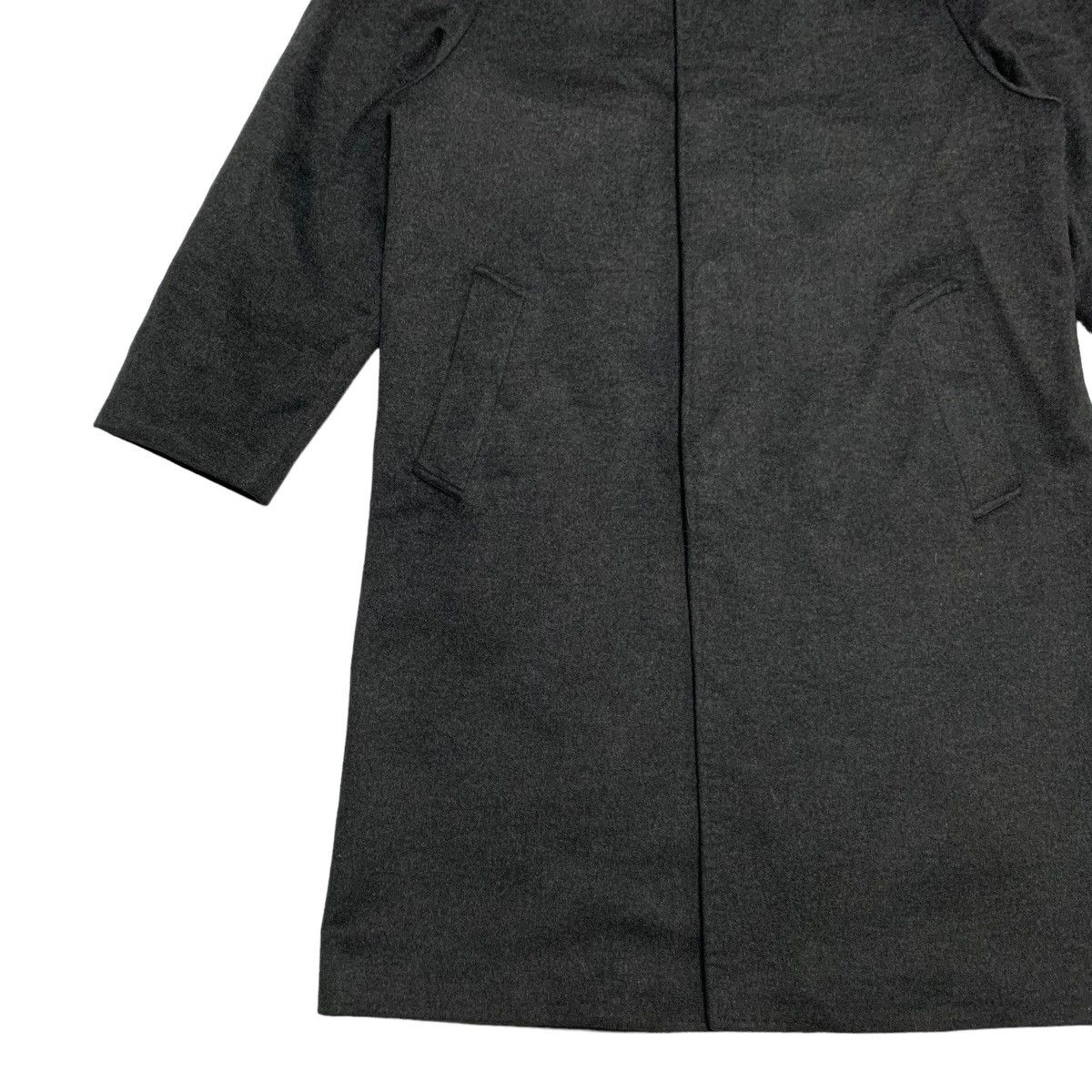Pierre Balmain Pierre Balmain Cashmere Coat Size US M / EU 48-50 / 2 - 2 Thumbnail
