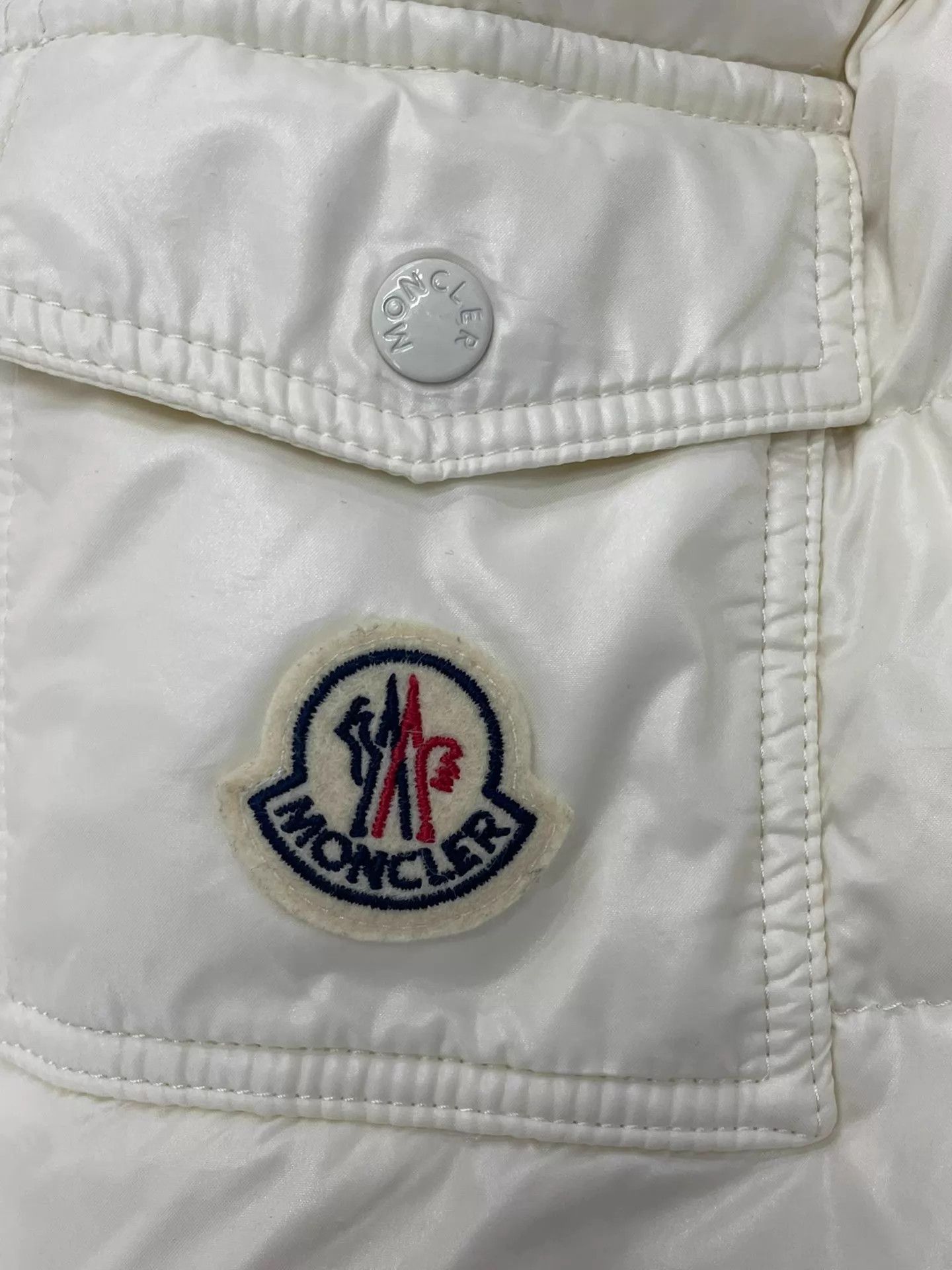 Moncler Moncler Badyfur White Fox Fur Trim Detach Hood 3 Size M / US 6-8 / IT 42-44 - 2 Thumbnail