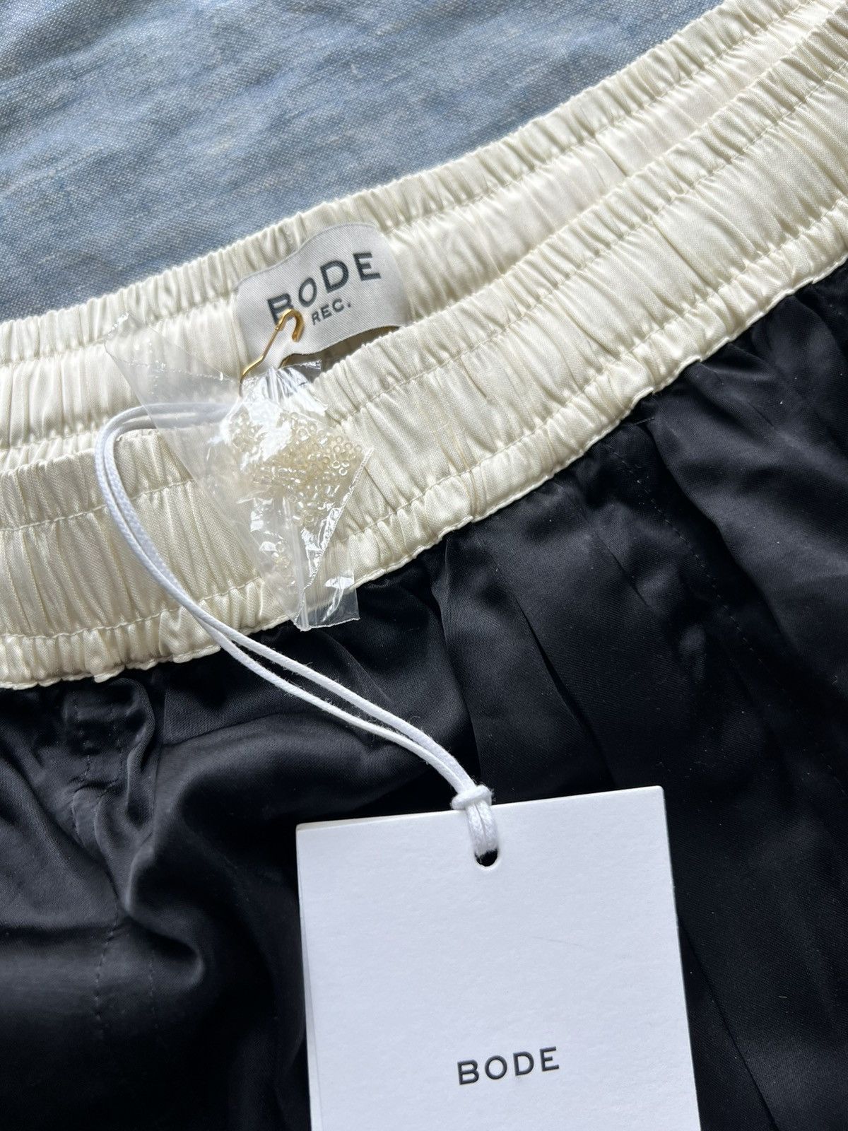 Bode 495USD Straight-Leg Bead-Embellished Satin Shorts Size US 34 / EU 50 - 7 Thumbnail