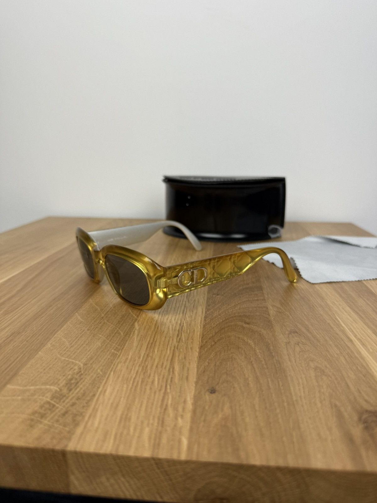 Dior 2006 « CD » Logo Sunglasses Size ONE SIZE - 1 Thumbnail