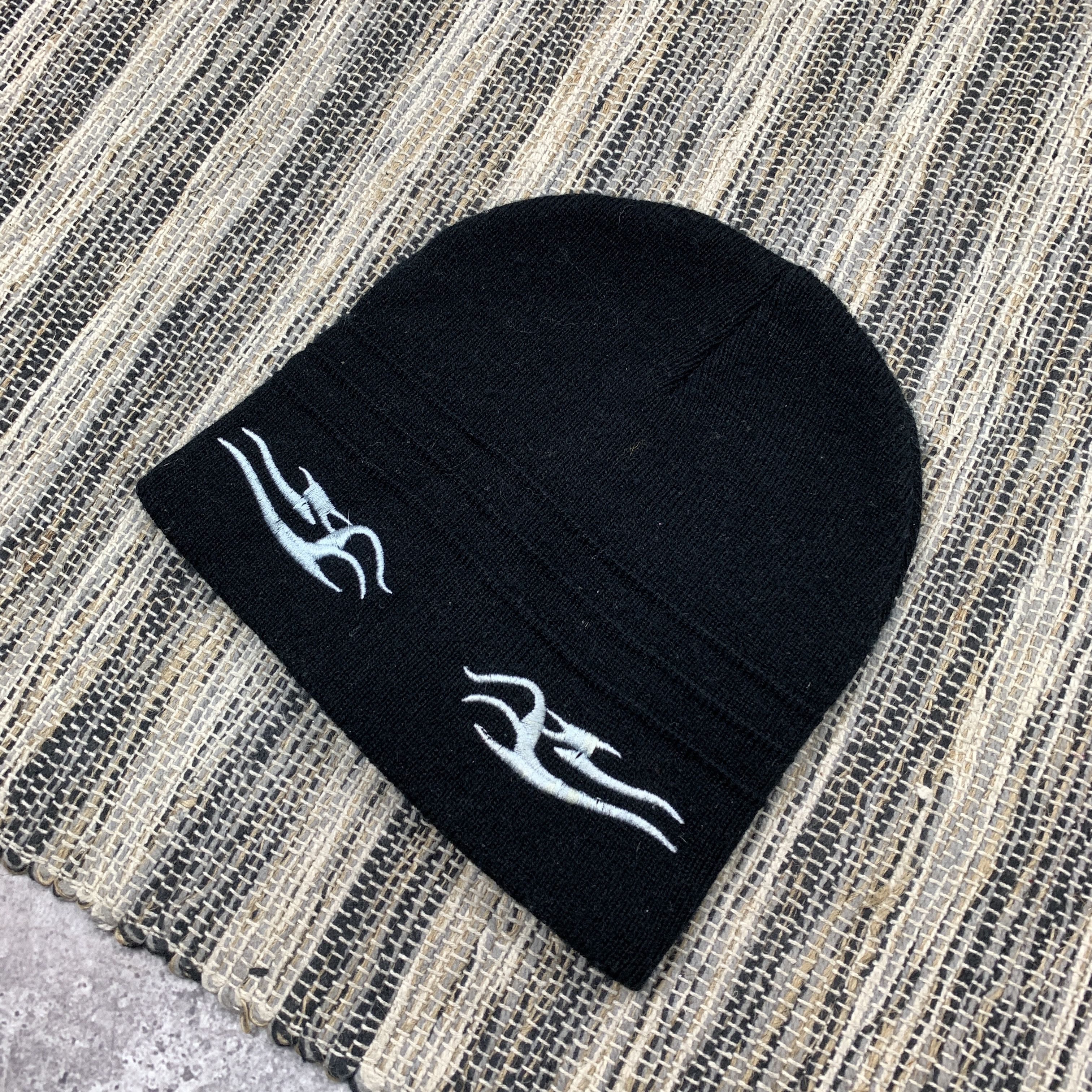 Japanese Brand Vintage Tribal Avantgarde Y2K Black Beanie Winter Hat Size ONE SIZE - 3 Thumbnail
